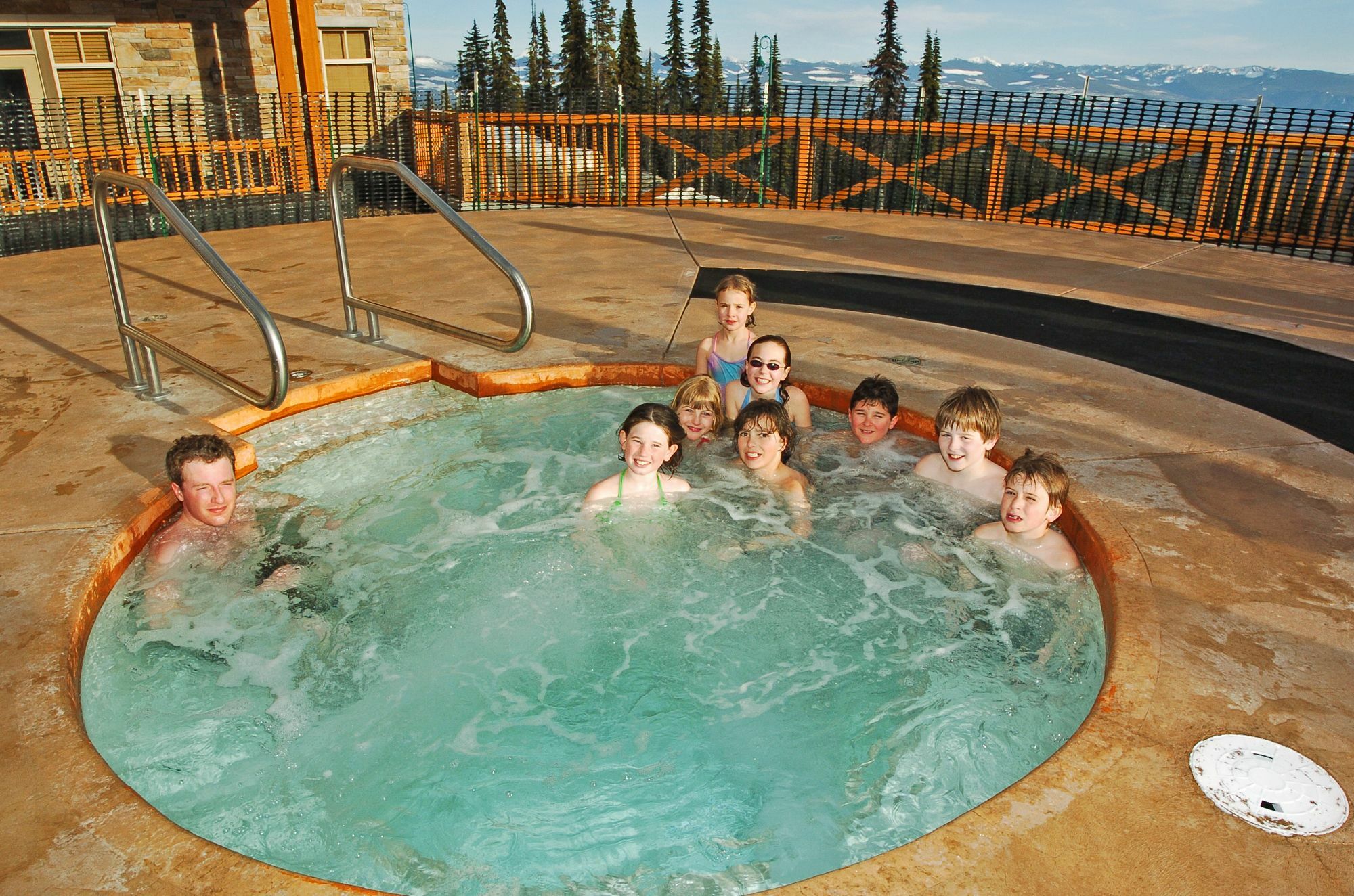 Sundance Resort Big White Ski Resort Exterior photo